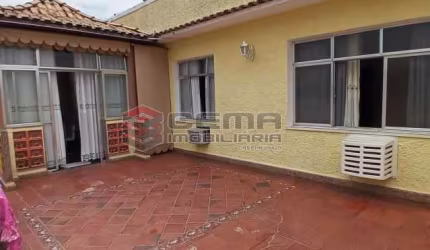 Cobertura com 2 quartos à venda na Rua das Laranjeiras, Laranjeiras, Rio de Janeiro, 148 m2 por R$ 1.580.000