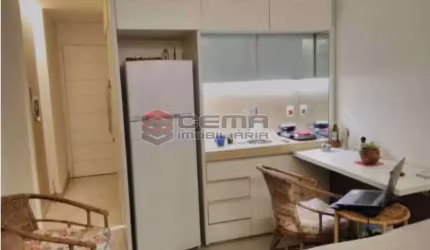 Kitnet / Stúdio à venda na Praia de Botafogo, Botafogo, Rio de Janeiro, 22 m2 por R$ 440.000