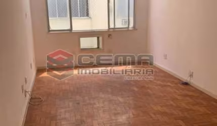Apartamento com 2 quartos à venda na Rua Dona Mariana, Botafogo, Rio de Janeiro, 70 m2 por R$ 670.000