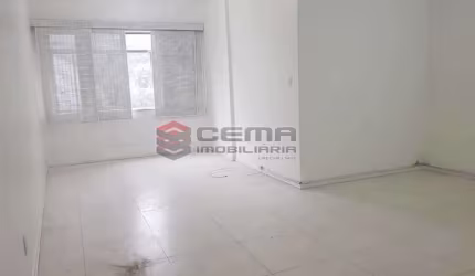 Apartamento com 3 quartos à venda na Rua das Laranjeiras, Laranjeiras, Rio de Janeiro, 108 m2 por R$ 850.000