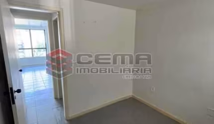 Sala comercial com 1 sala à venda na Rua Desembargador Izidro, Tijuca, Rio de Janeiro, 38 m2 por R$ 200.000