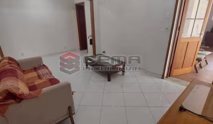 Apartamento com 4 quartos à venda na Rua Voluntários da Pátria, Botafogo, Rio de Janeiro, 136 m2 por R$ 1.050.000