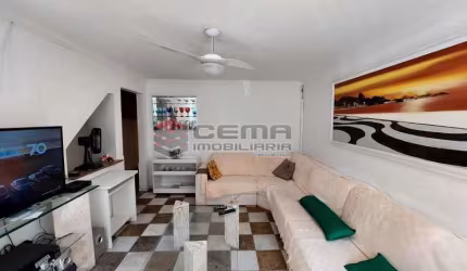 Casa em condomínio fechado com 10 quartos à venda na Rua Hermenegildo de Barros, Santa Teresa, Rio de Janeiro, 360 m2 por R$ 1.600.000