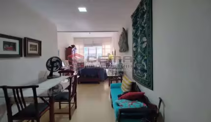 Apartamento com 3 quartos à venda na Rua Pompeu Loureiro, Copacabana, Rio de Janeiro, 111 m2 por R$ 1.150.000