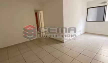 Apartamento com 3 quartos à venda na Rua Isidro de Figueiredo, Maracanã, Rio de Janeiro, 74 m2 por R$ 530.000