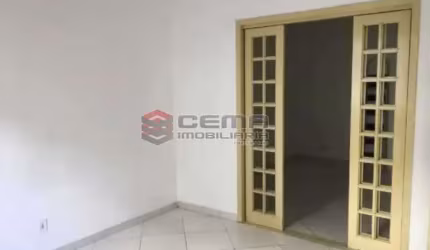 Apartamento com 2 quartos à venda na Rua André Cavalcanti, Centro, Rio de Janeiro, 63 m2 por R$ 340.000