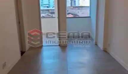 Apartamento com 1 quarto à venda na Rua do Resende, Centro, Rio de Janeiro, 35 m2 por R$ 300.000