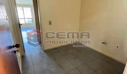 Sala comercial com 1 sala para alugar na Rua Desembargador Izidro, Tijuca, Rio de Janeiro, 38 m2 por R$ 1.000