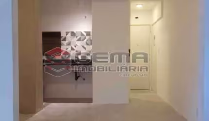Kitnet / Stúdio à venda na Rua Riachuelo, Centro, Rio de Janeiro, 26 m2 por R$ 270.000