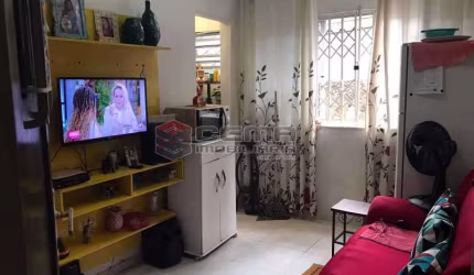 Apartamento com 1 quarto à venda na Rua do Fialho, Glória, Rio de Janeiro, 26 m2 por R$ 240.000
