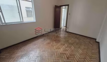 Apartamento com 1 quarto à venda na Avenida Nossa Senhora de Fátima, Centro, Rio de Janeiro, 46 m2 por R$ 300.000