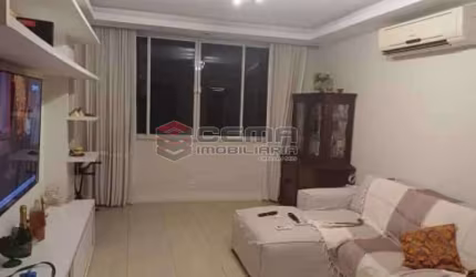 Apartamento com 3 quartos à venda na Praça Vereador Rocha Leão, Copacabana, Rio de Janeiro, 110 m2 por R$ 799.000