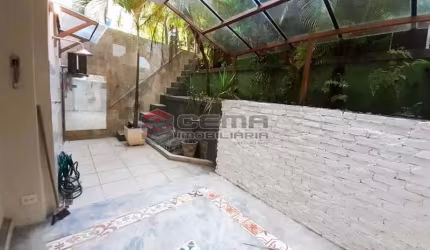 Apartamento com 2 quartos à venda na Rua Paissandu, Flamengo, Rio de Janeiro, 80 m2 por R$ 690.000
