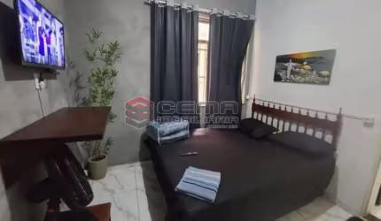 Kitnet / Stúdio para alugar na Rua Tubira, Leblon, Rio de Janeiro, 30 m2 por R$ 2.840