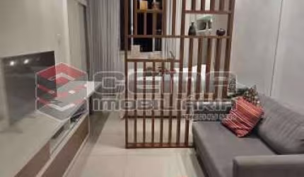 Kitnet / Stúdio à venda na Rua das Laranjeiras, Laranjeiras, Rio de Janeiro, 24 m2 por R$ 460.000