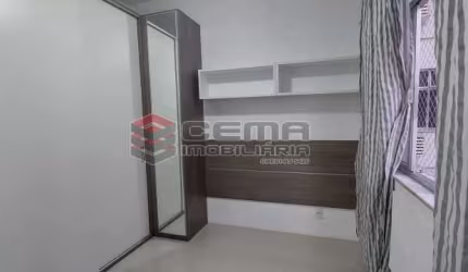 Kitnet / Stúdio à venda na Rua Dois de Dezembro, Flamengo, Rio de Janeiro, 30 m2 por R$ 450.000