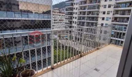 Apartamento com 3 quartos para alugar na Rua Moura Brasil, Laranjeiras, Rio de Janeiro, 109 m2 por R$ 5.900