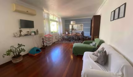 Apartamento com 3 quartos à venda na Rua das Laranjeiras, Laranjeiras, Rio de Janeiro, 123 m2 por R$ 1.090.000
