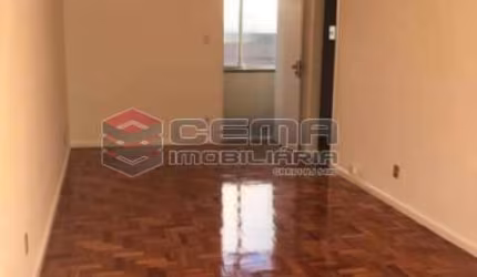 Apartamento com 2 quartos à venda na Rua Pedro Américo, Catete, Rio de Janeiro, 75 m2 por R$ 525.000