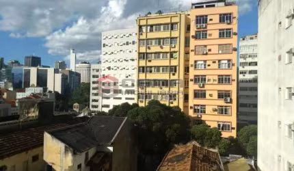 Casa com 4 quartos à venda na Rua Joaquim Silva, Centro, Rio de Janeiro, 71 m2 por R$ 650.000