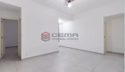 Apartamento com 2 quartos para alugar na Avenida Oswaldo Cruz, Flamengo, Rio de Janeiro, 72 m2 por R$ 3.900