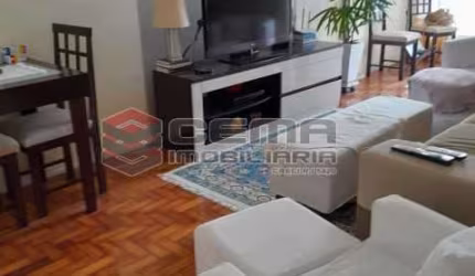 Apartamento com 3 quartos à venda na Rua Benjamim Constant, Glória, Rio de Janeiro, 85 m2 por R$ 600.000