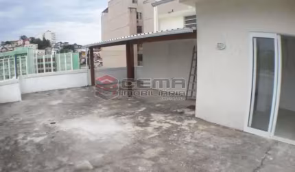 Cobertura com 1 quarto à venda na Rua Andrade Pertence, Catete, Rio de Janeiro, 120 m2 por R$ 590.000