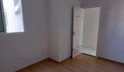 Apartamento com 2 dormitórios à venda, 58 m² por R$ 389.000,00 - Santa Maria - Santo André/SP