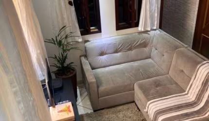 Sobrado com 3 dormitórios à venda, 268 m² por R$ 750.000 - Parque Selecta - São Bernardo do Campo/SP