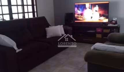 Casa com 3 dormitórios à venda, 182 m² por R$ 650.000,00 - Vila Scarpelli - Santo André/SP
