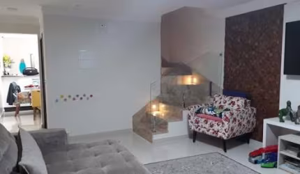 Sobrado à venda, 215 m² por R$ 1.300.000,00 - Vila Scarpelli - Santo André/SP