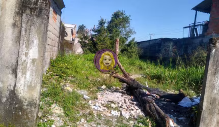 Terreno para Venda em São Vicente, Vila Ema