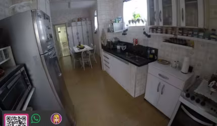 Casa Sobreposta para Venda em Santos, Boqueirão, 4 dormitórios, 1 suíte, 4 banheiros, 6 vagas