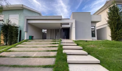 Casa disponível para venda no Condomínio Terras Alphaville II Foz do Iguaçu.