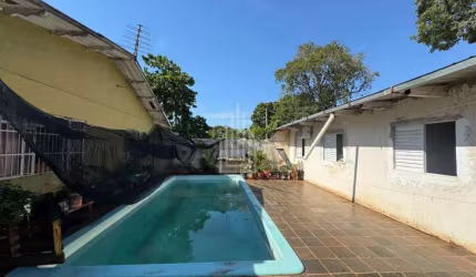 Casa à venda no bairro Jardim Panorama em Foz do Iguaçu.