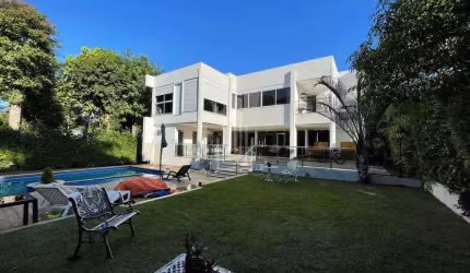 Sobrado disponível pra locação no Condomínio Paraná Country Club em Hernandarias - PY.