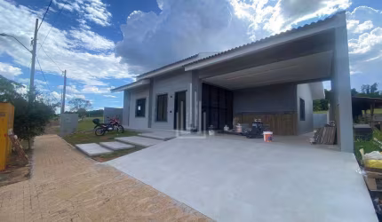 Casa térrea à venda no Condomínio Residencial Villa Conscientia - Asa Sul em Foz do Iguaçu