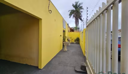 Casa para venda, 3 quartos, sendo 2 suítes,  Centro, Várzea Grande - CA6247