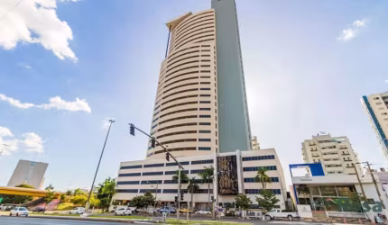 Excelente Sala comercial a  venda, na  Avenida do CPA  - SA5437