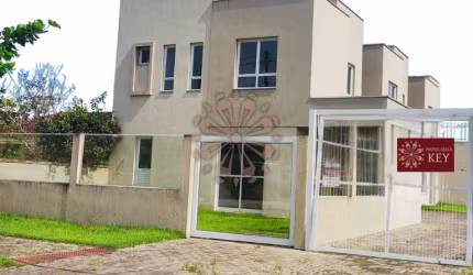 Casa em condomínio fechado com 2 quartos à venda na Avenida Curitiba, 09, Coroados, Guaratuba, 79 m2 por R$ 430.000