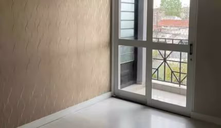 Encantador apartamento 3 dormitórios no bairro Emiliano Perneta em Pinhais