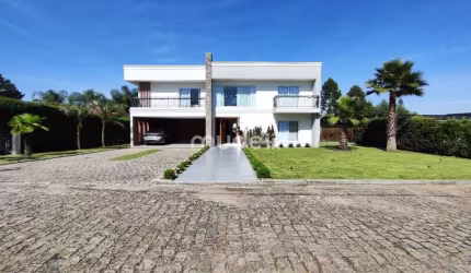 Casa à venda no bairro Campo Largo da Roseira - São José dos Pinhais/PR