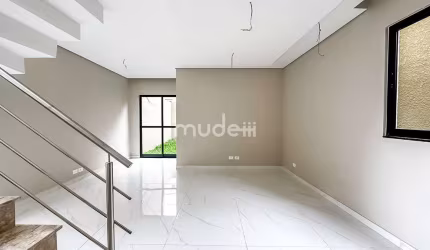 Sobrados Triplex no Uberaba