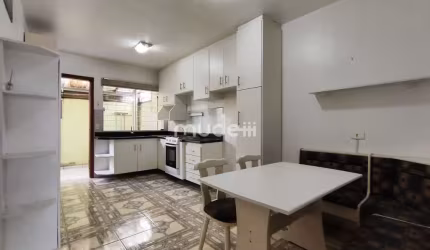 Casa no residencial Urano, Afonso Pena