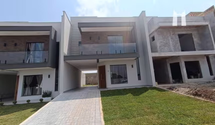 Sobrado com 3 dormitórios à venda, 127 m² por R$ 545.000,00 - Águas Claras - Campo Largo/PR