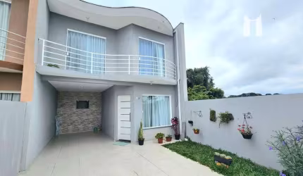 Sobrado com 3 dormitórios à venda, 130 m² por R$ 496.000,00 - Jardim Busmayer - Campo Largo/PR