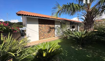 Casa com 3 dormitórios à venda, 130 m² por R$ 550.000,00 - Vila Nova - Campo Largo/PR