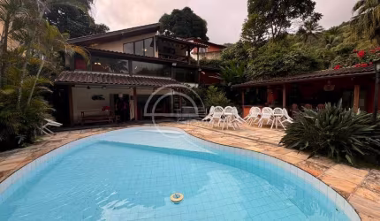 CASA DUPLEX DE 5 QUARTOS / 2 SUÍTES   Á VENDA - ITANHANGÁ - VERDE VALE DO ITANHANGÁ