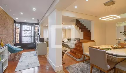 Casa à Venda - Bosque da Saúde, 3 Quartos,  154 m2