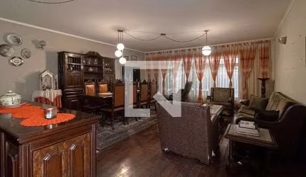 Casa à Venda - Bosque da Saúde, 4 Quartos,  240 m2